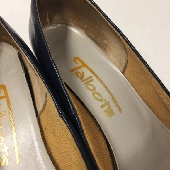 Vintage Talbots Dark Navy Leather Shoes - Picture 5 of 11